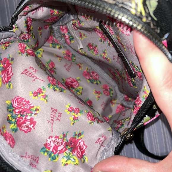 Betsey Johnson Mini Backpack Floral Doggy - Picture 3 of 4